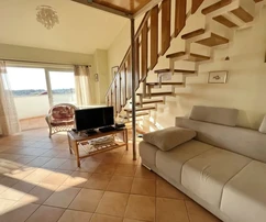 ¡APARTAMENTO EN EL CENTRO DE LA CIUDAD CON VISTA AL MAR!