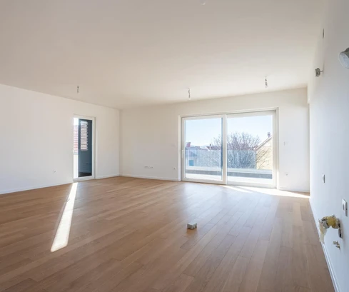 Vodice, ÚJÉPÍTÉSŰ, penthouse tetőterasszal és tengeri kilátással, 150,94 m²