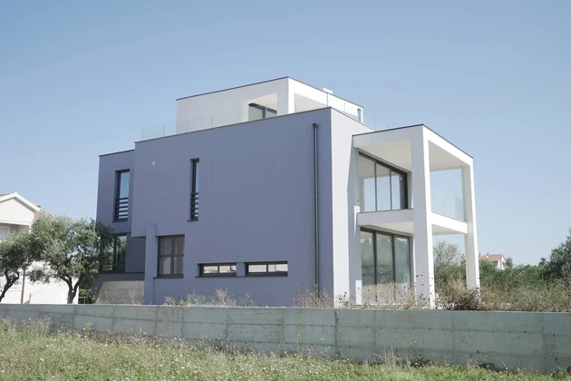 Villa con piscina en venta en Sukošan con vistas al mar en Croacia