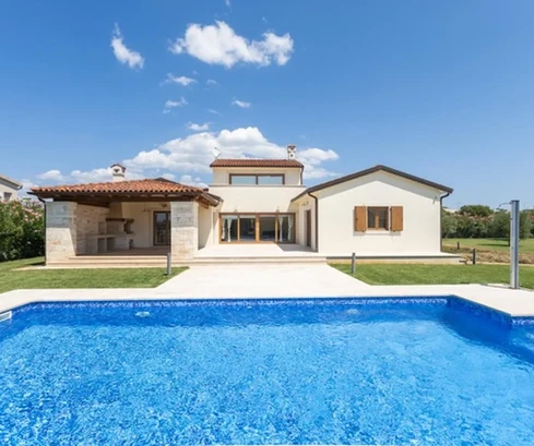 Istrie, Vodnjan, villa en pierre de luxe avec piscine, grand terrain et vue sur les îles Brijuni