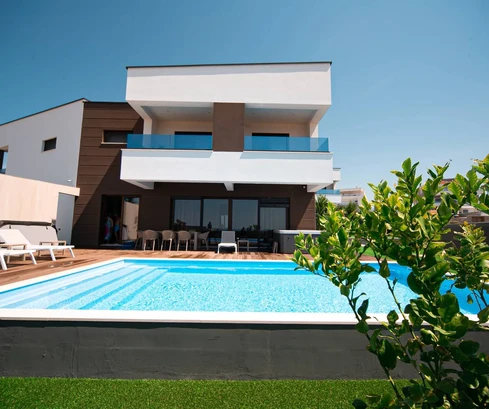 Two luxury villas for sale in Novalja in Croatia