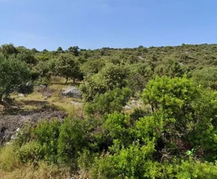 Vinišće, Stari Trogir, działka rolna 625 m2, 100 metrów od morza