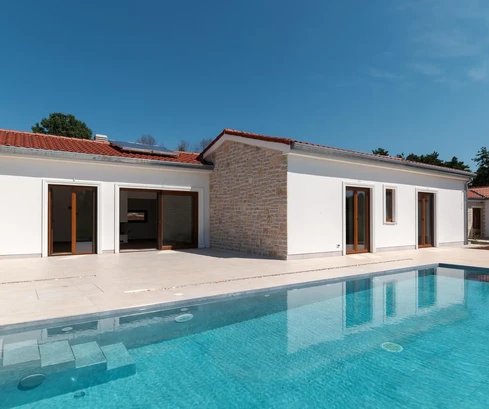 Istria, Majkusi, luxusná novostavba s bazénom na pozemku o rozlohe 868 m²