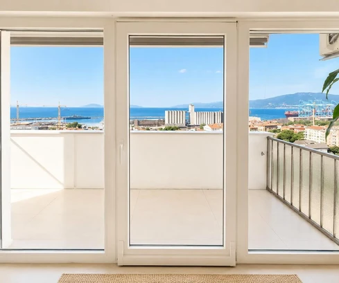 Rijeka, centrum miasta, mieszkanie trzypokojowe Brajda, 67,88 m², widok panoramiczny, winda