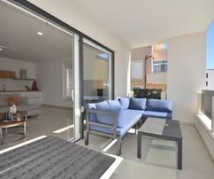 Vodice – appartement meublé au premier étage, emplacement attractif