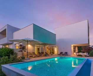 Istria, Žminj, villa de lujo moderna con servicios de bienestar y piscina al aire libre