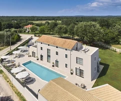 Tágas, 5 hálószobás villa Poreč közelében