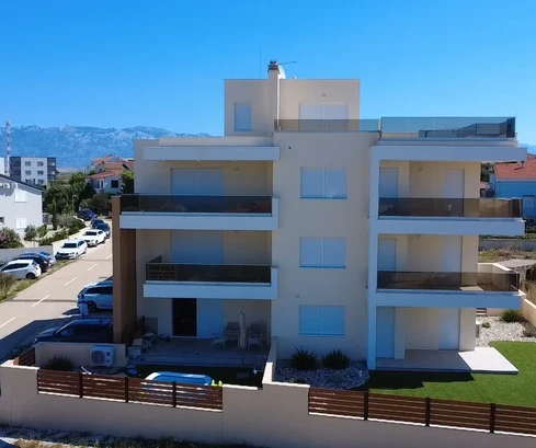 Wohnung Povljana, 111,65m2