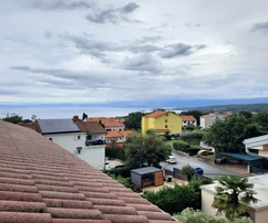 APARTMÁN V TICHEJ LOKALITE, 700 M OD PLÁŽE!