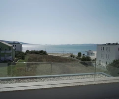 Villa con piscina en venta en Sukošan con vistas al mar en Croacia