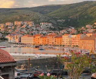 Obchodní prostor Senj, 1 050 m2