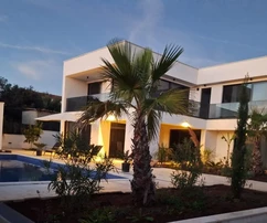 Šolta, Grohote, luksusowa willa z basenem, 90 m od morza z widokiem na morze