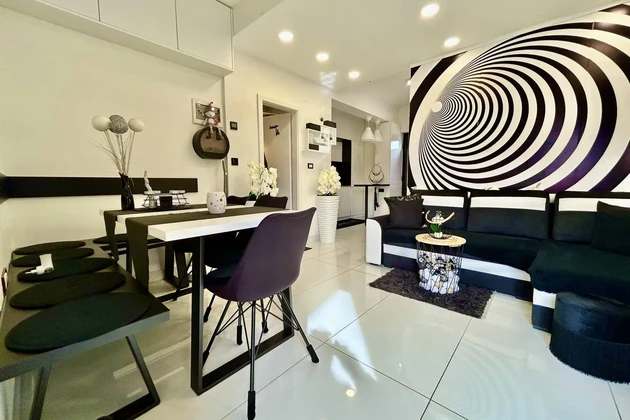 Istrie, Umag: Moderně zařízený apartmán blízko moře