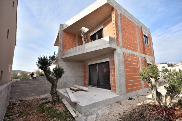Maison jumelée disponible à Vodice