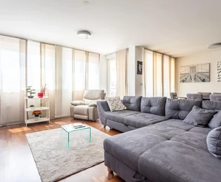 Appartamento con tre camere da letto in vendita a Spalato Kman al quarto piano in Croazia