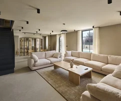 Ampia villa con 5 camere da letto vicino a Parenzo