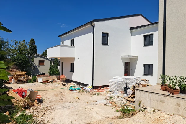 Tar-Vabriga, Istria: Moderno apartamento en primera planta en venta