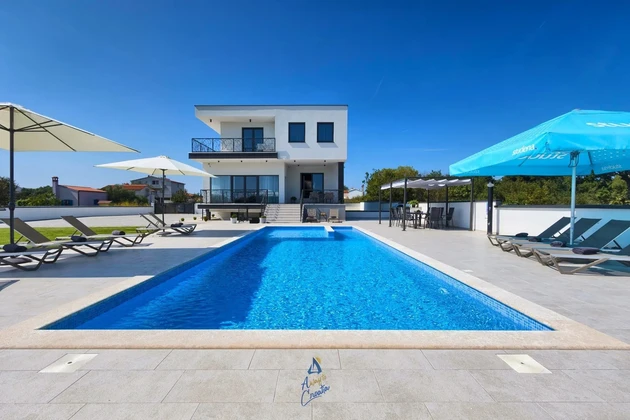 House Pula, 570m2
