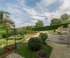 Villa con piscina in vendita vicino a Gimino in Croazia
