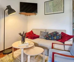 Vila v Istrii na predaj s rozľahlým pozemkom v Chorvátsku