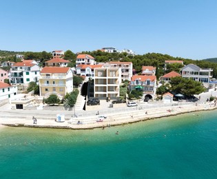 Appartamenti fronte mare in vendita sull'isola di Murter