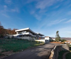 Lovran, ático exclusivo en un edificio nuevo de 196,25 m², con vistas abiertas al mar