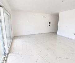 (S2) - Luxury two-bedroom apartment on the ground floor - 2 parking spaces