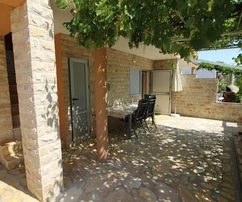 Family property 300 meters from the sea