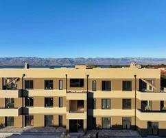 Appartamento trilocale con terrazza coperta e vista mare - nuova costruzione