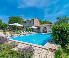 Žminj, Istria - Storica villa in pietra con giardini rigogliosi