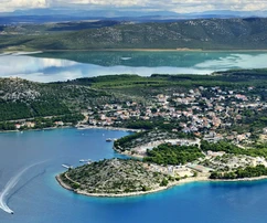 Building land 1,915 m² - Drage (Cadastral Municipality of Pakoštane), Zadar