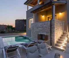 Istria, Buje, istrijský dom s bazénom a panoramatickým výhľadom