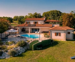 Casa Gradišće, Žminj, 398 m2