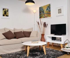 Luxusvilla mit Pool und Meerblick in Rogoznica zu verkaufen