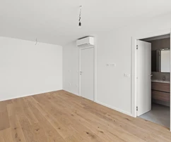 Apartamento en venta en Novigrad con jardín y estacionamiento en Croacia