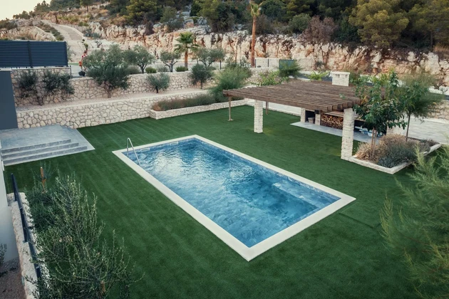 Appartement spacieux avec piscine à vendre à Šibenik en Croatie