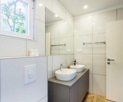 Splendida casa fronte mare in vendita a Ciovo con garage