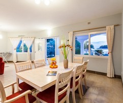 Luxusvilla direkt am Meer mit Pool in einer ruhigen Bucht auf Korčula