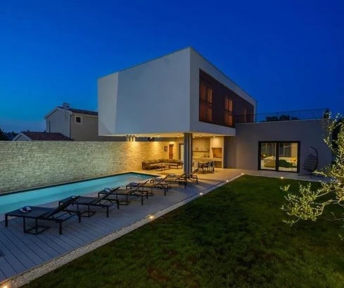 Istria, Svetvinčenat - Exquisite villa in a tranquil setting