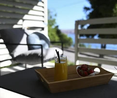 Willa na sprzedaż w pierwszej linii brzegowej w Karlobagu w Chorwacji