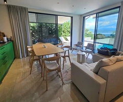Apartamento con piscina y vista al mar, ¡a 600 m de la playa!