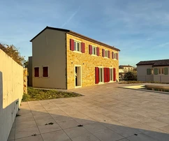 Isztria, Momjan: Exkluzív hagyományos kőház