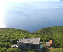 Exclusive Villa with Panoramic Sea View and Premium Amenities