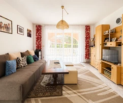 Malinska - Casa indipendente con quattro appartamenti