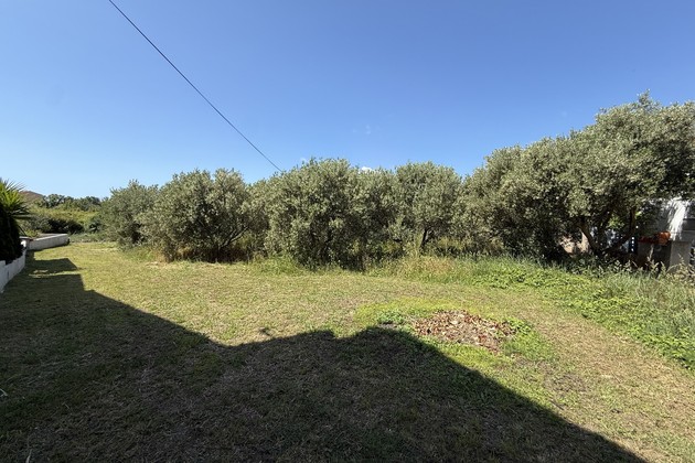 Pozemek o rozloze 942 m² na prodej ve Vodicích