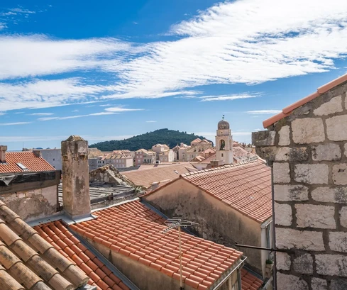 Maison en pierre disponible dans le centre historique de Dubrovnik en Croatie