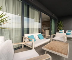 Dubrovnik, bel appartement dans un immeuble neuf avec une vue exceptionnelle