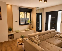 Ciudad de Krk - Apartamento amueblado de dos habitaciones con jardín privado