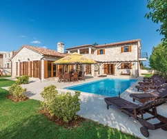 Villa in pietra con giardino curato e piscina, Istria, Marcana