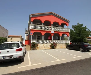 Appartement au rez-de-chaussée côté sud